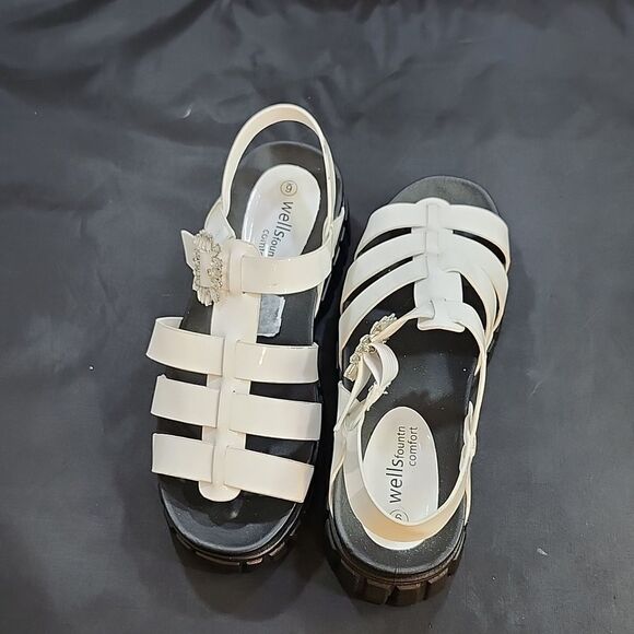 BRAND NEW WELLSFOUNTN COMFORT MULTI-STRAPS BLOCK-HEEL SANDAL G1 - Picture 4 of 13